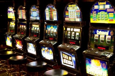 Cashback and tier progression dashboard on slot8800